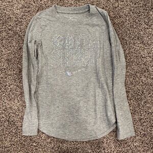 Girls Nike “GOTTA SHINE” shirt size 6X